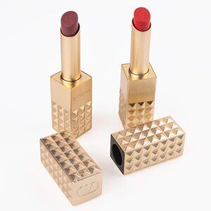 Spike Valentino Lipstick set of 2  - 200A and 508R - swatched only